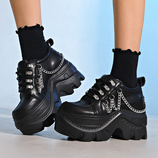 Gothic Punk Chunky Sneakers for Women Black Chain Decor Platform Sports Shoes Woman Thick Sole Non Slip Punk Sneakers Plus Size