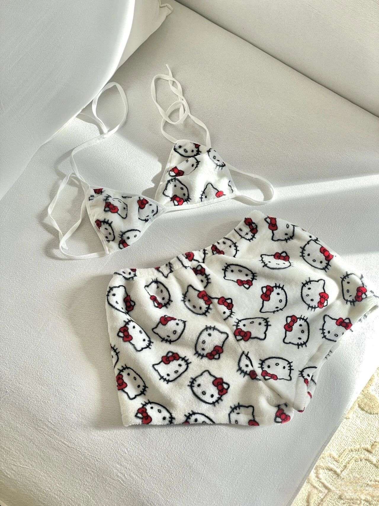 2Pcs/Set Sanrio Hello Kitty Y2K Cartoon Pajama Set Anime Womens‘s Home Wear Casual Summer Beachwear