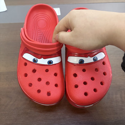 Desenho Animado Disney Pixar Relâmpago McQueen Chinelos Buraco Sólidos Impermeáveis Chinelos Ajustáveis Sandálias para Exterior Respiráveis Sapatos de EVA Presente