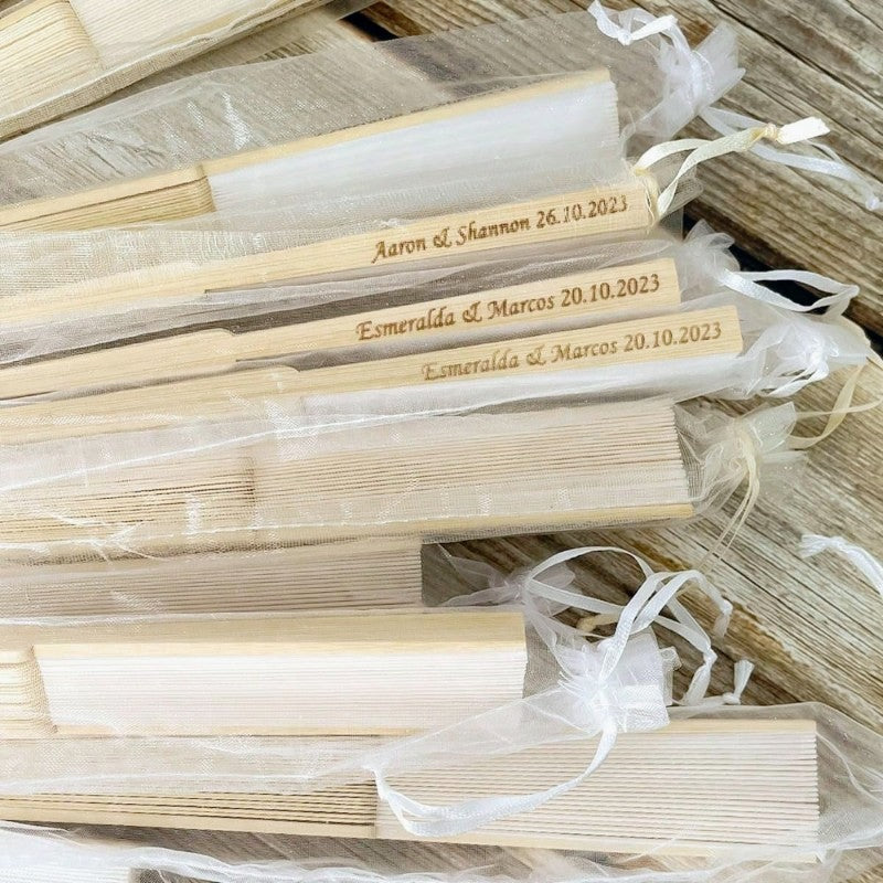 Personalized Custom white Silk Fans Bridal Shower Favors Wedding Hand Fans with Gift Bag for Party Accessory Guest Gifts