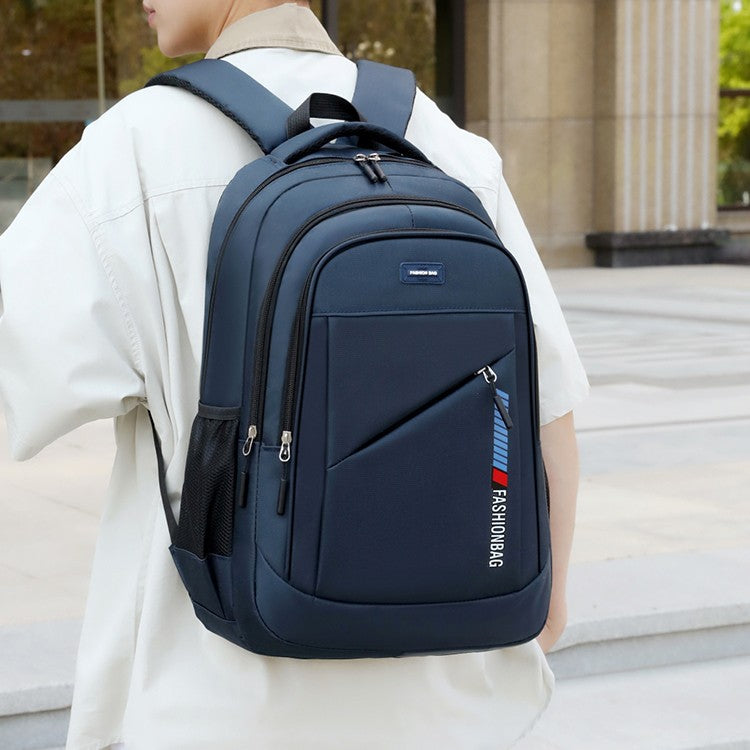 Men's large-capacity backpack, fashionable laptop bag, suitable for travel and business, equipped with secure zipper closure and