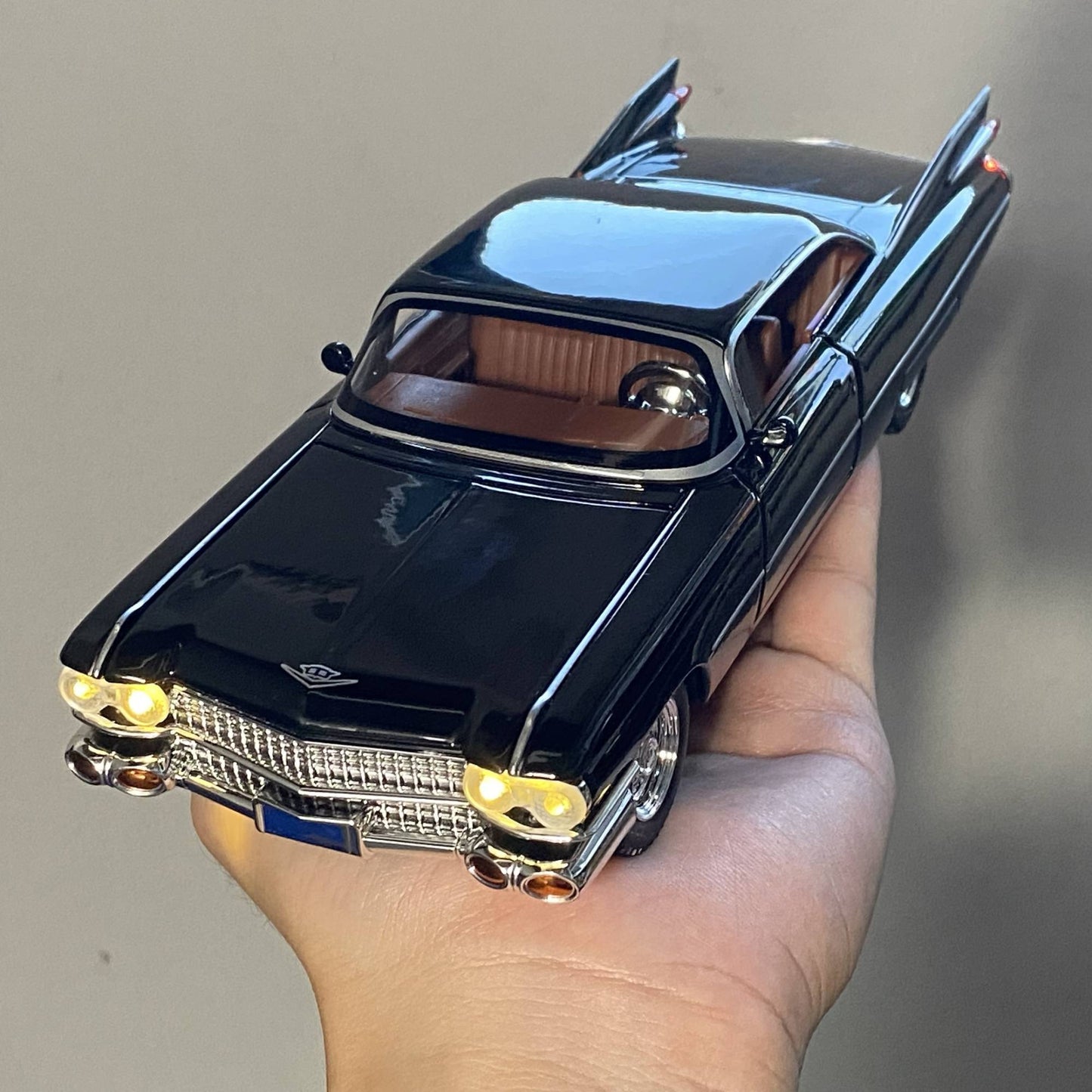 1:24 Cadillac Eldorado Biarritz 1959 Série 62 Liga Diecast Modelo Miniatura Voiture Decoração de Casa Presentes de Natal Para Crianças