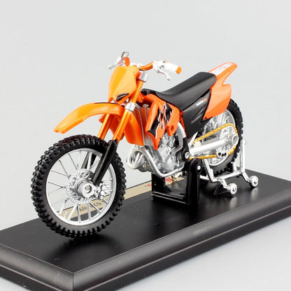 Modelo de motocicleta Maisto KTM 450 SX SXF EXC Racing RC 8C RC390 690 SMC R 640 Duke II Rally de escala 1/18 Diecast Veículos de Moto de Trilha