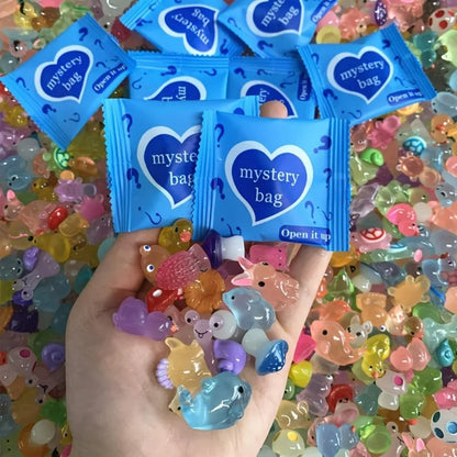 Glow in the Dark Mini Resin Animals & Mushroom Blind Bags Fairy Garden Decor, Micro Landscape, Birthday Gift Surprise wholesale