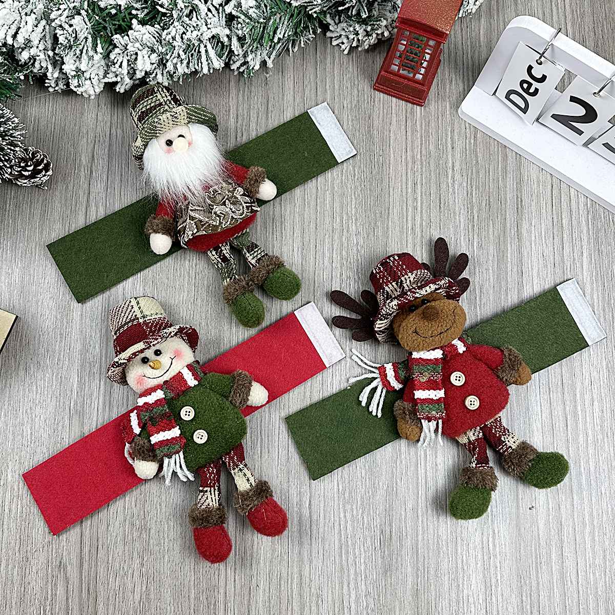 Old man snowman elk curtain hooks, Christmas decorations, display window ornaments, hotel restaurant supplies, party props