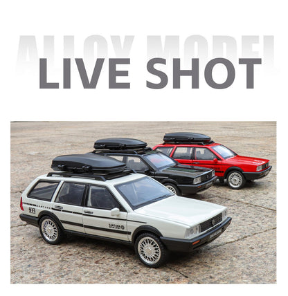 1:32 VolksWagenwerk Santana Wagon Liga de Metal Fundido Modelo de Carro Clássico Puxar Para Trás Brinquedo Infantil Carros Miniatura Enfeites Presentes