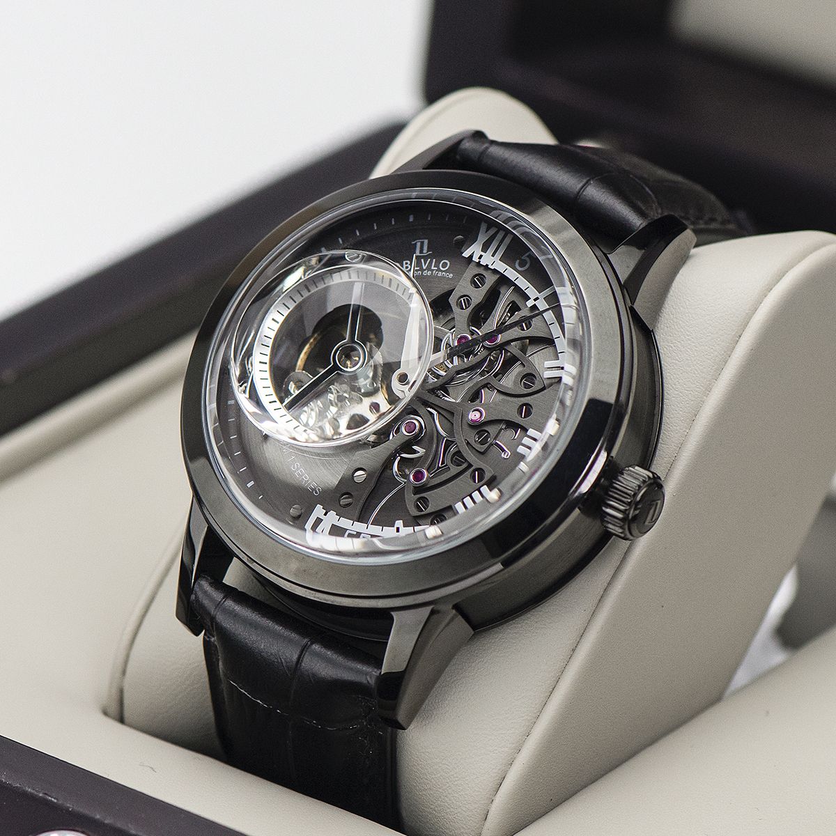 OBLVLO Luxury Retro Casual Men Skeleton Automatic Watches Mechanical Calfskin Strap Mineral Crystal Glass Waterproof Dial 45 VM