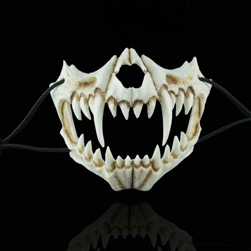 Skull Party Mask Demon Werewolf Tigers Skull Half Face Cover Mask Halloween Dance Prom Cosplay Costume Mask Prop
