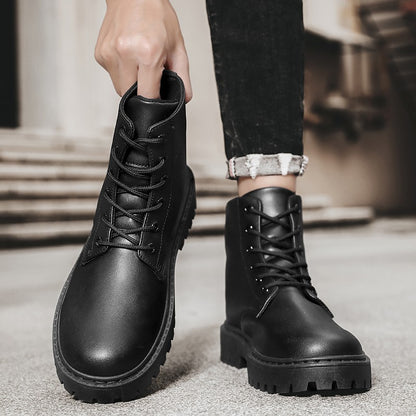 Men Black Leather Boots New British Style High Top Fashion Work Boots Outdoor Street Fashion Chelsea Men Shoes Comfortable Short