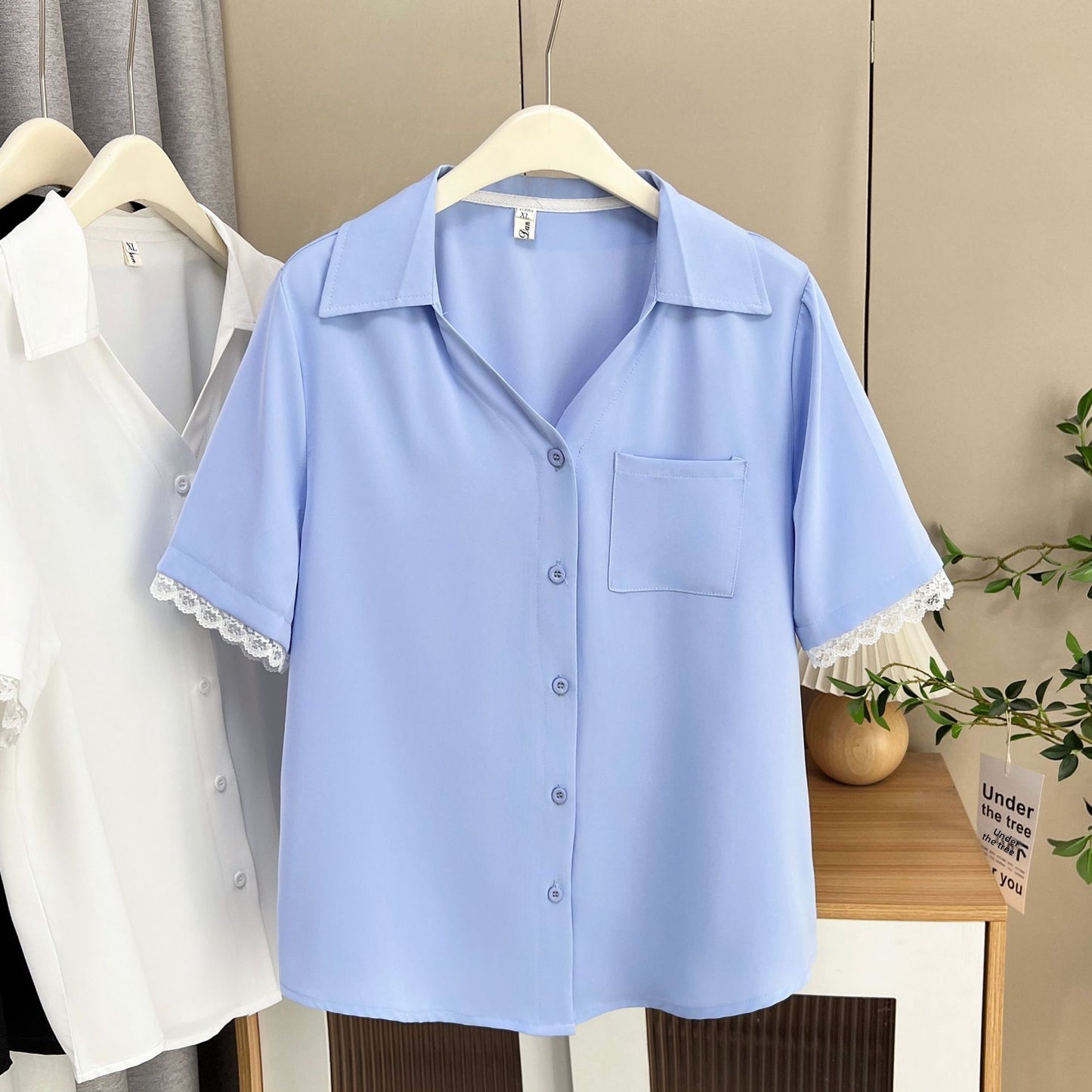 Plus Size Women's Summer New Style Lace Sleeve V-Neck Short Sleeve Shirt Fresh And Elegant Fashionable Blouse Polyester Fabric