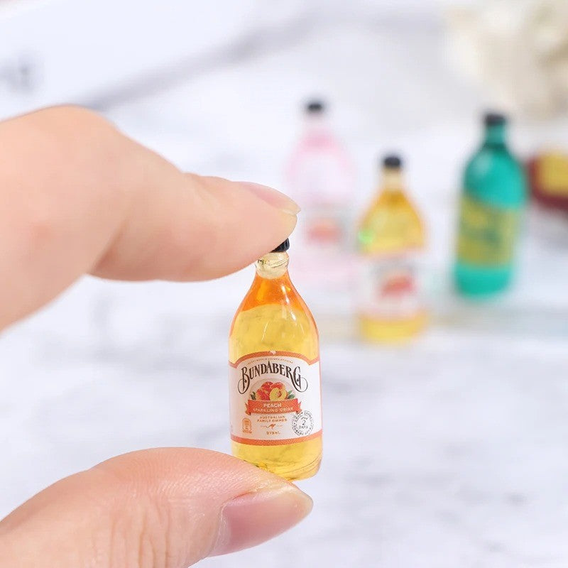 10pcs Dollhouse Mini Drink Bottles Simulation Wine Bottles Model Doll Living Room Kitchen Decor Dolls Bar Accessories Toy