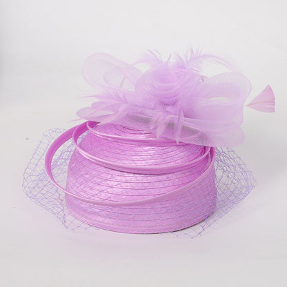 FS Casamento Igreja Chapéus Vermelhos Fascinadores Para Mulheres Com Véu de Pena Festa Coquetel Adorno de Cabeça 2025 Senhora Elegante Chapéu Kentucky Derby