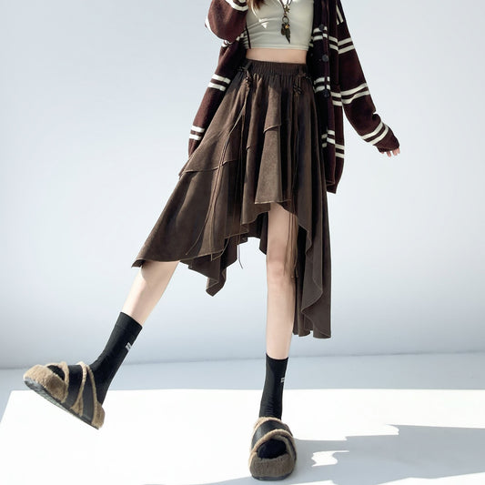 Caramel Suede Half-length Skirt Women's Autumn Winter New Irregular Belt Slim A- Line Midi Umbrella Skirt Comfortable Casual S .