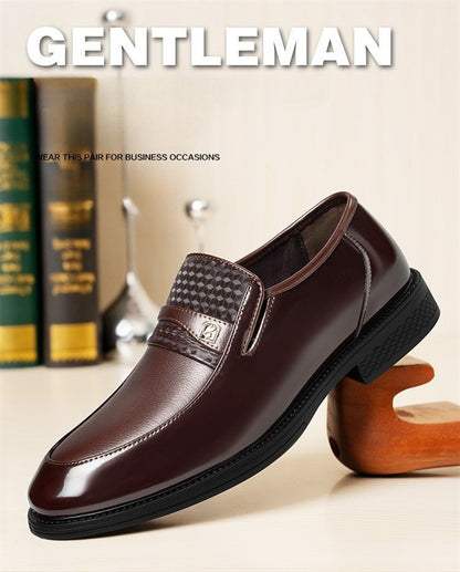 Business Formal Leather Shoes for Men Solid Color Fashion Casual Loafers Male Spring Autumn New Designer Dress Shoes Man