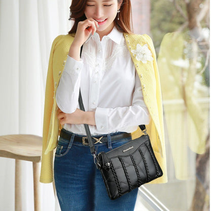 2024 New Single Shoulder Bag Women's Bag Fashionable New Atmosphere Change Handheld Bag Insert Lock Envelope Bag