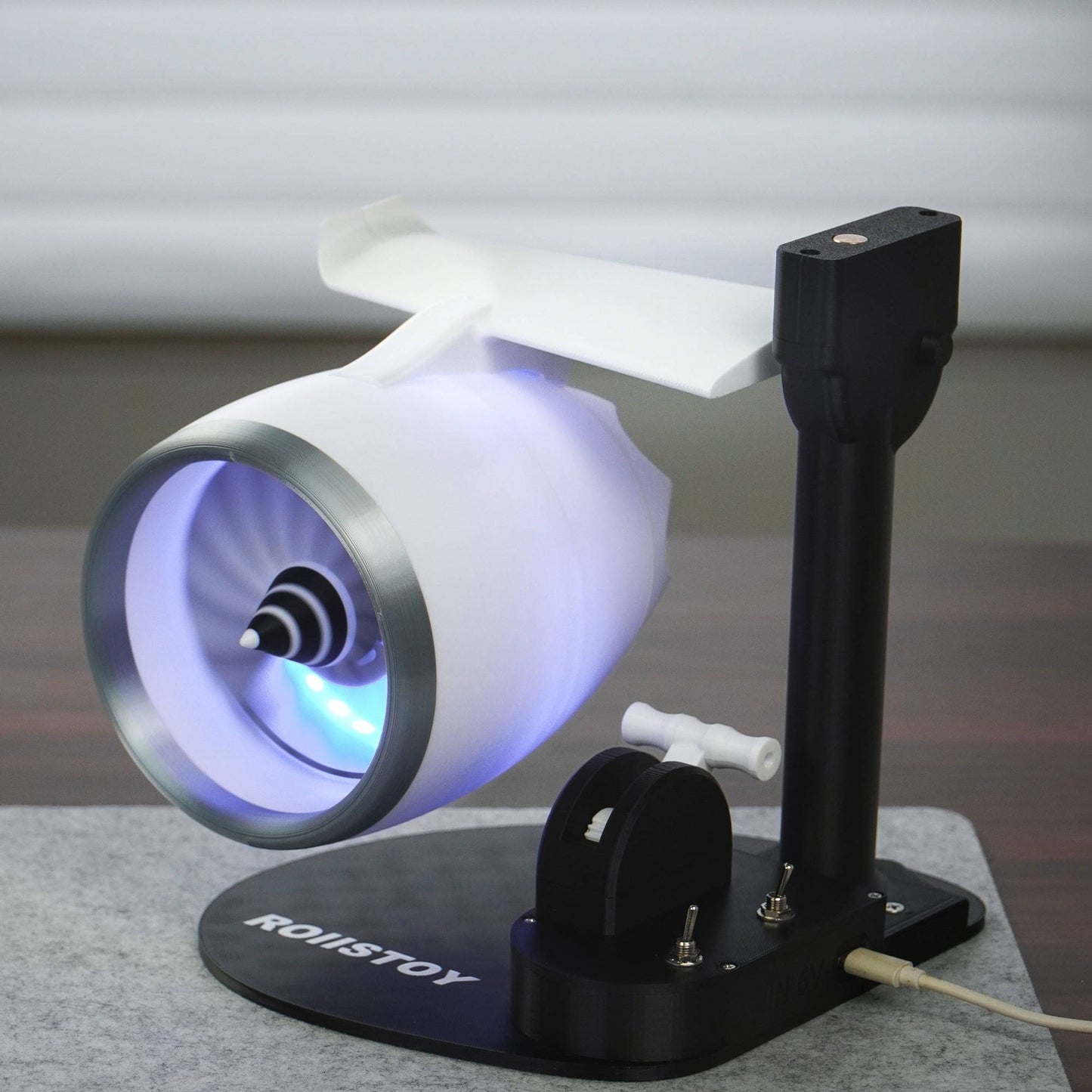 Single Head Turbojet Fan Humidifier with Blowing Capability RGB Light Show Function Home Office Desktop Air Moisturizer Room Dec