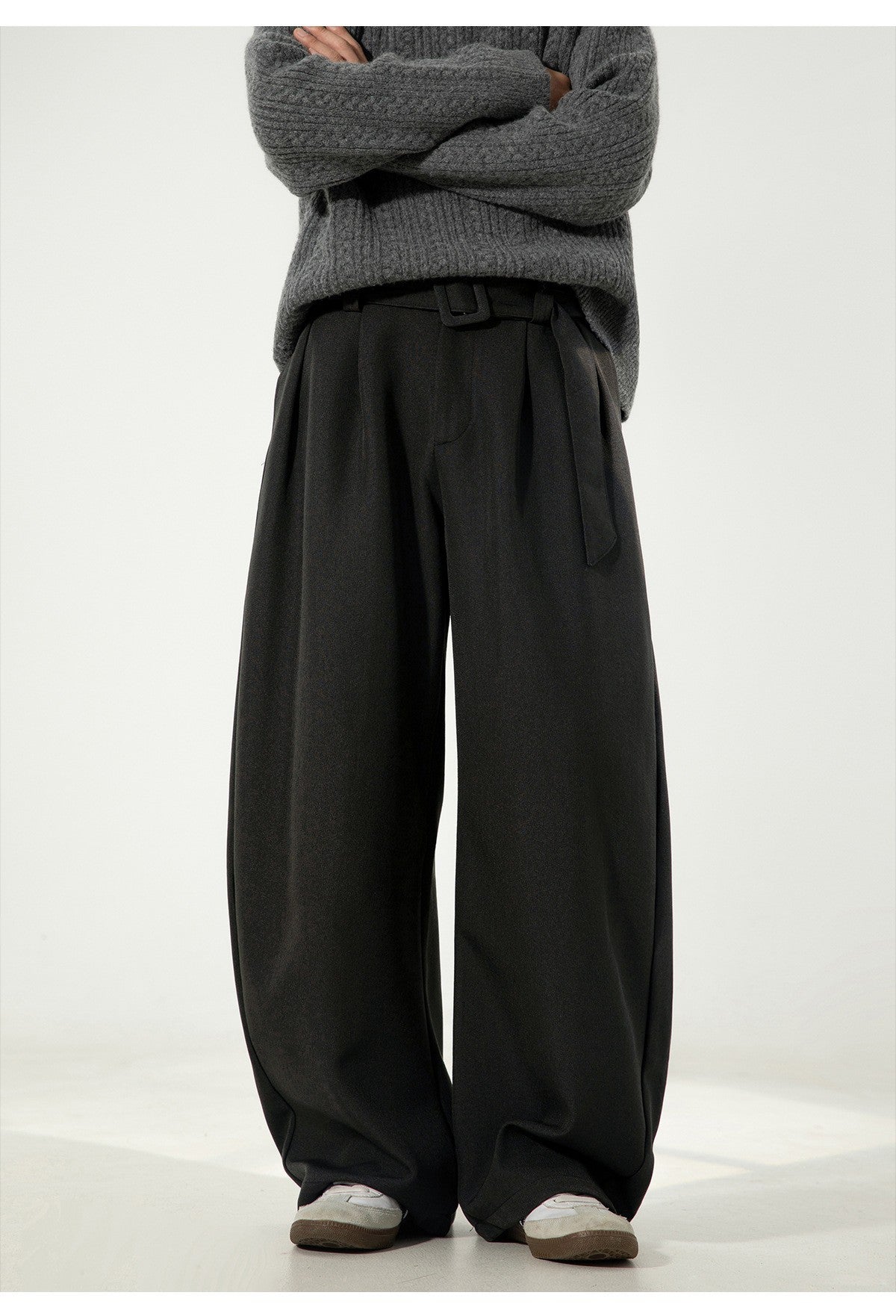 Men's Pleated Drape Curved-Leg Trousers Loose-Fit Straight-Leg Pants Retro-Style Belted Casual Pants