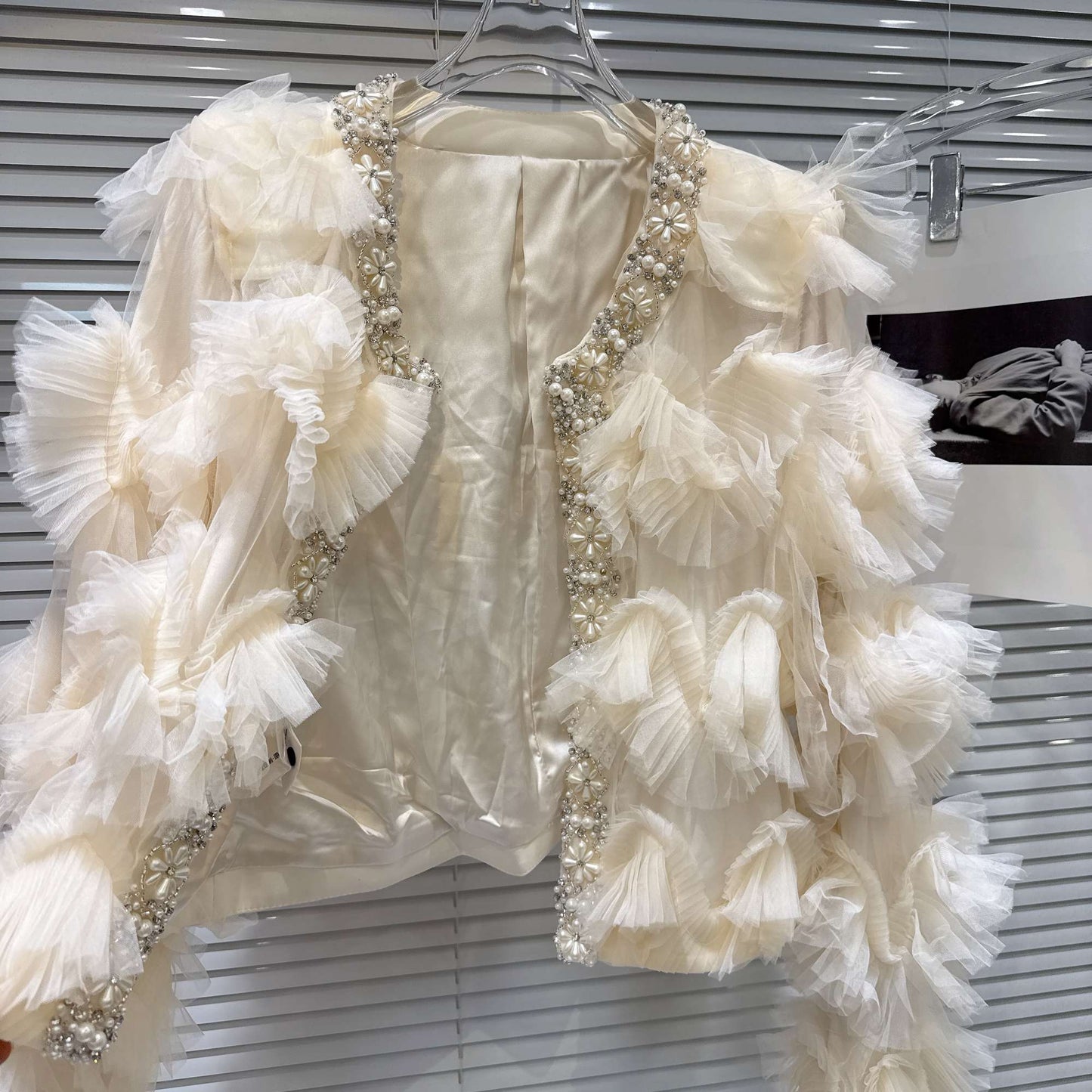 2025 Autumn New French Pearl Lace Layered Mesh Jacket Top