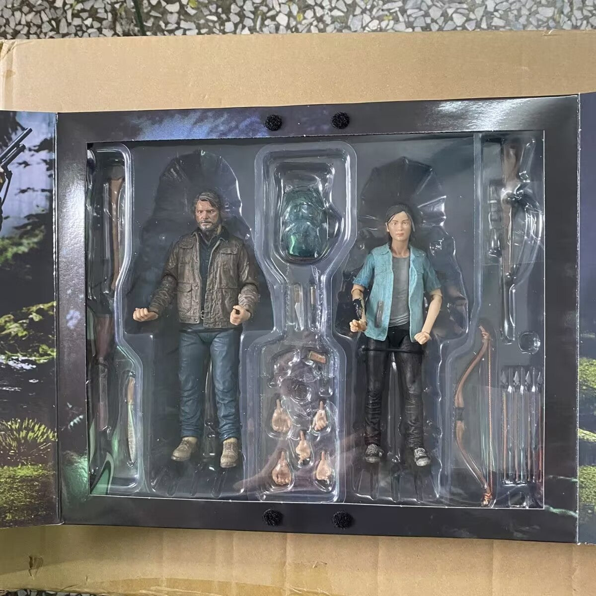 The Last Of Us Part 2 Joel Ellie Com Arco 18cm Neca Action Figure 2pçs/Conjunto Modelo Brinquedo Articulado Presente De Natal Brinquedo Premium