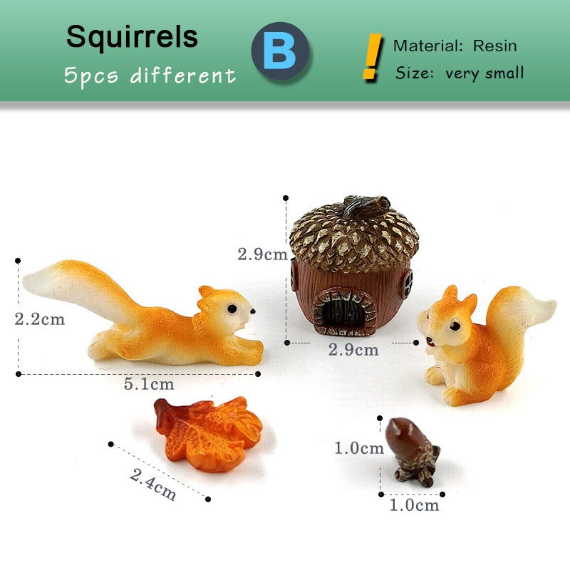 Squirrel Pine cone Leaf Figurine Cartoon Simulated Animal Model Resin Craft Home Miniature Fairy Garden Decoration Accessories