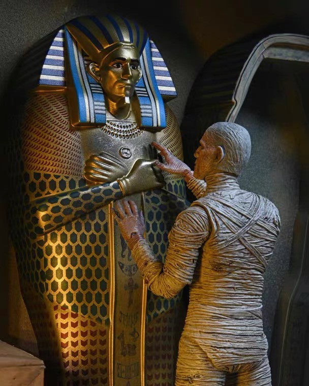 NECA Monsters Figure The Mummy Casket Coffin Pyramid Action Figure Universal Monsters Model Toy Christmas Halloween Gift Doll