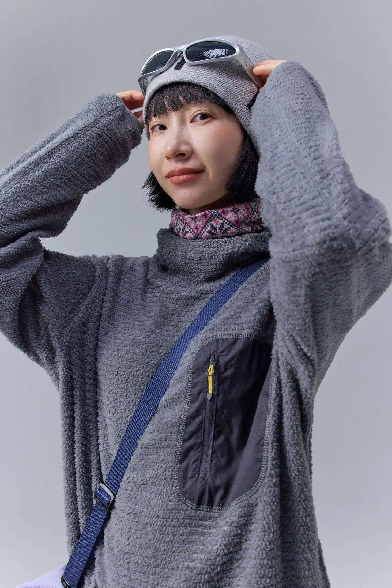 Mr. Song Original Outdoor Ultra-Light Lock Heat Breathable Loose Casual Hoodie Base Shirt for Men And Women