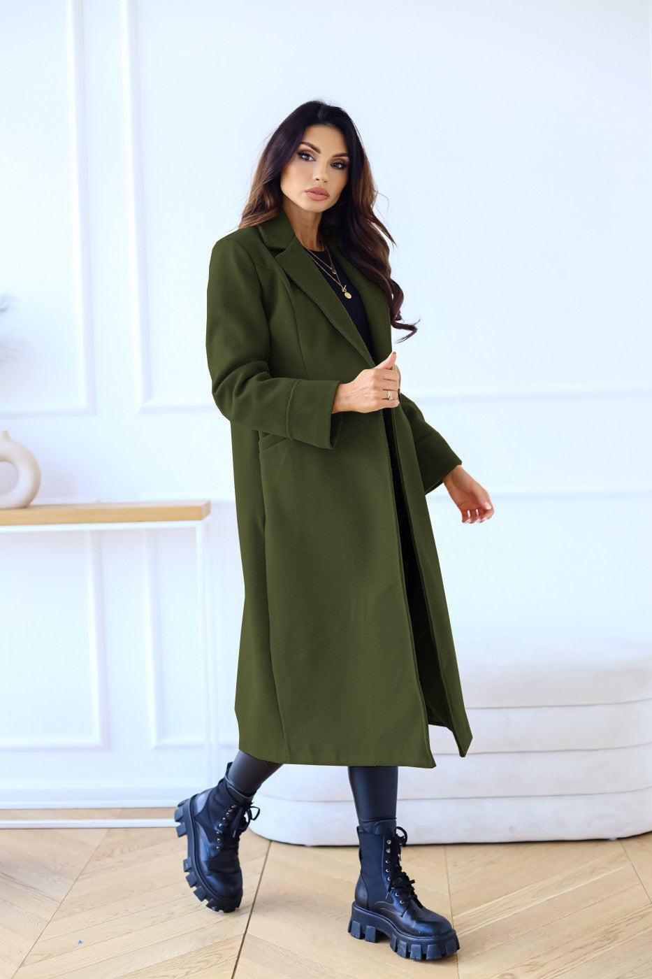Autumn and winter 2024 new women's long woolen coat Korean version of the loose temperament haute overcoat coat