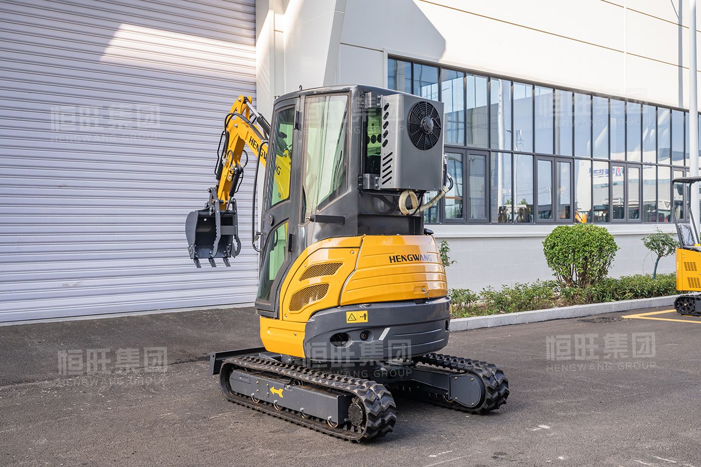Ar Condicionado Cabine Escavadeira Mini de Esteira 2,5 Toneladas Trator Agrícola a Diesel Mini Escavadeira Hidráulica Máquinas de Construção