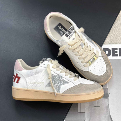 Sapatilhas de Couro Casual de Porco com Estrela Patchwork Cores Esfregadas Estilo Colegial Feminino Branco Antigo