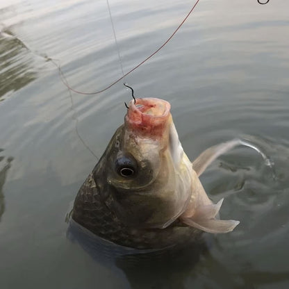 50 Peças Anzol Durável de Aço Carbono com Olho, Virada Automática, Antiderrapante, Acessórios de Pesca Afiados e Farpados