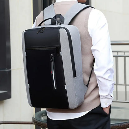 Neutral style schoolbag for men and women, suitable for business and industrial use, also suitable as a travel backpack.