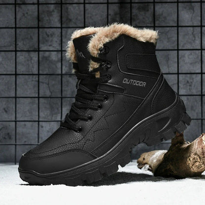 Calçados Masculinos 2025 Novas botas de inverno masculinas Pantufas Quentes Impermeáveis Antiderrapantes Tênis de pelúcia Botas de couro Masculinas Tamanho Plus 48