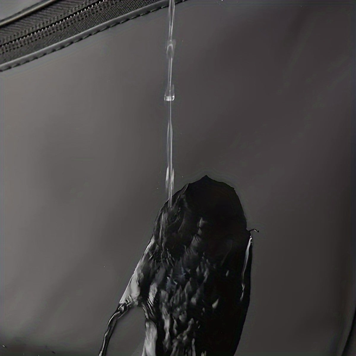 New anti-theft close gun bag triangle bag leisure leather film men's bag left and right crossbody leisure chest bag