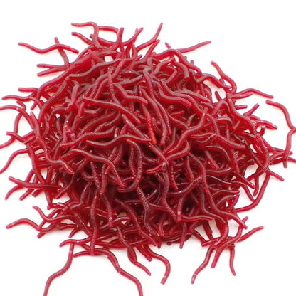 50/100 PÇS Isca Macia Robalo Dourada Minhoca de Sangue Pesca Minhoca de Borracha Vermelha Iscas Cheiro de Peixe Realista Equipamento