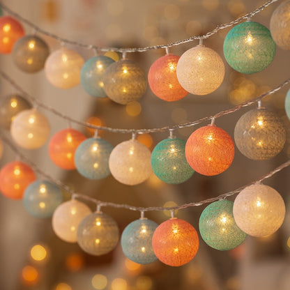 10/20LED Cotton Balls String Lights Battery Powered Fairy Garland Lighting Strings Holiday Wedding Party Decoration Birthday