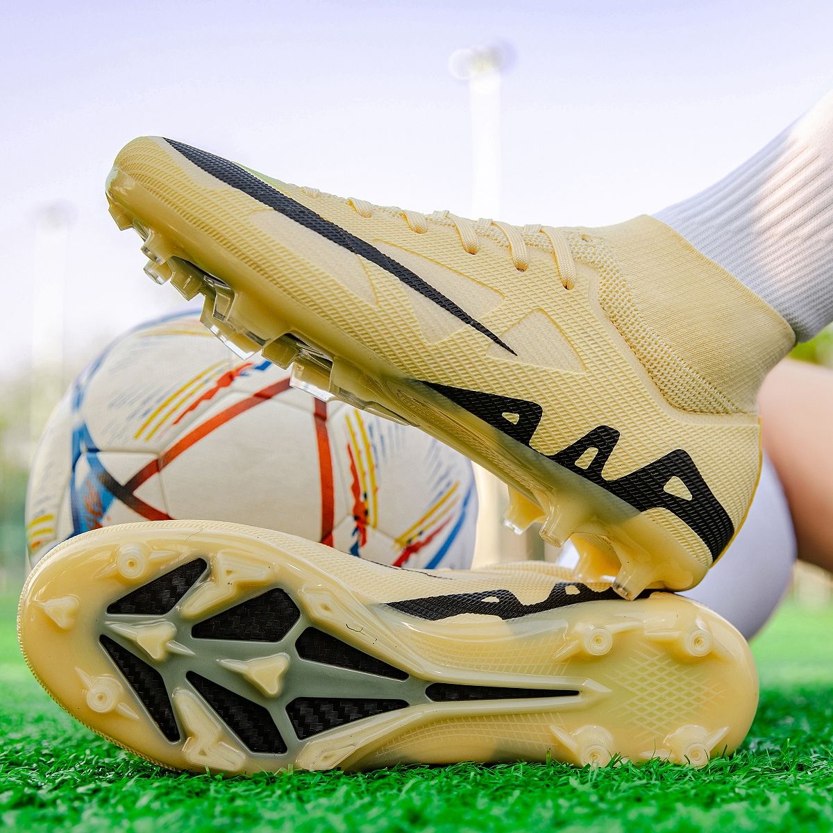 New Men High-top Football Boots Grass Cleats Non-Slip Soccer Shoes Futsal Sneakers High-quality Match Indoor Hot-selling Outdoor