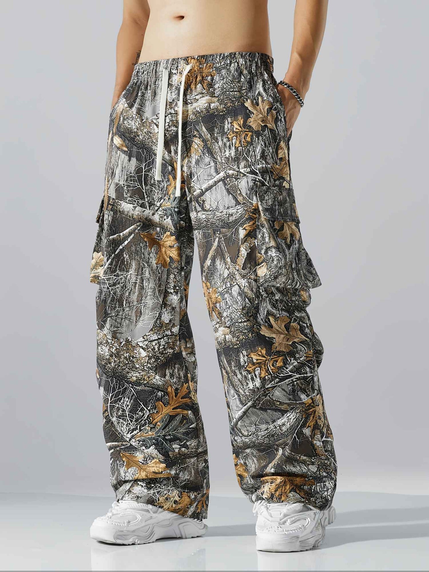 Men's Three-color Casual Camouflage Leaf Pattern Sport Belt Side Pocket Casual Sport Pants