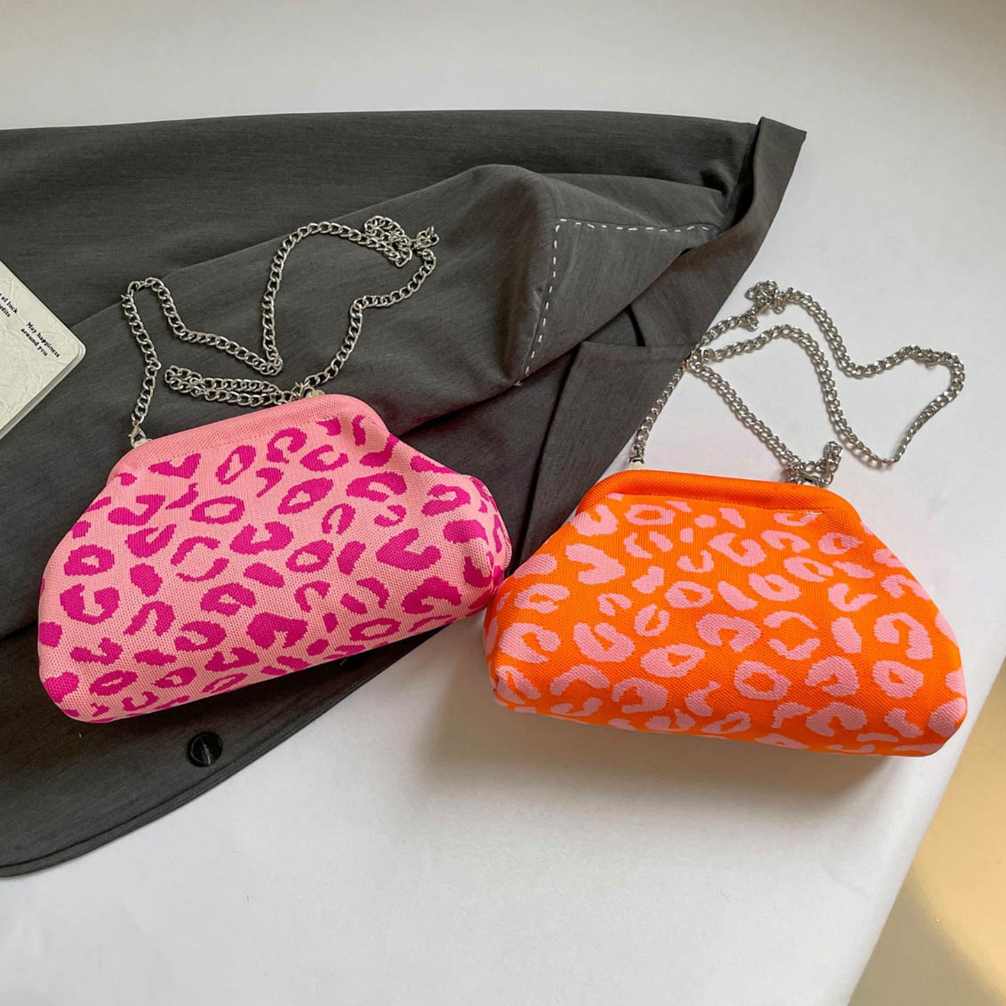 Dopamine Leopard Print Clutch Bag with Detachable Strap Elegant Crossbody Bag Women's Fashion Handbags for Women and Girls