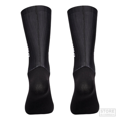 Pro DAREVIE Cycling Socks Aero Sock High Speed Sports For Men Anti-slip Breathable Athletic Moisture Control