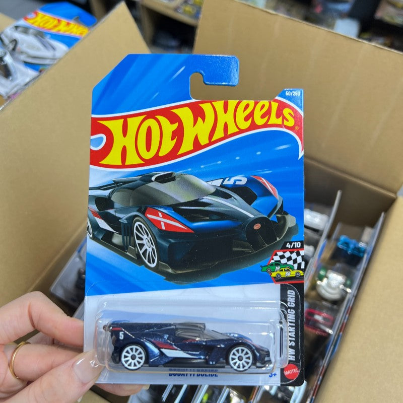 Original Hot Wheels 1/64 Série Principal 2026 Caixa B Mclaren Bugatti Porsche Ferrari Veículo de Brinquedo Colecionável Diecast C4982