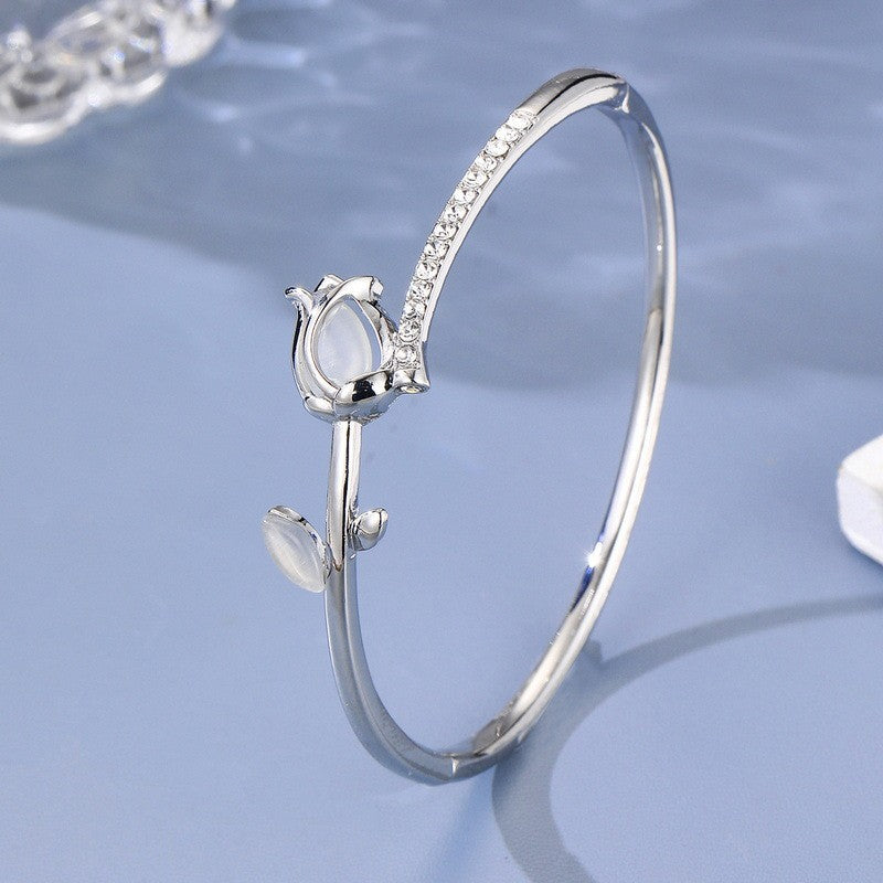 Pulseira de Tulipa de Opala Requintada com Zircônia para Mulheres Acessório Diário Personalizado da Moda Joias para Festas Presentes de Aniversário
