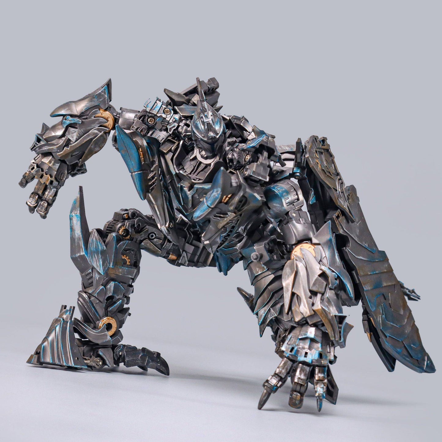 EM ESTOQUE BAIWEI Transformation TW-1104 TW1104 Strafe Robot Swoop Boneco de Ação 27CM
