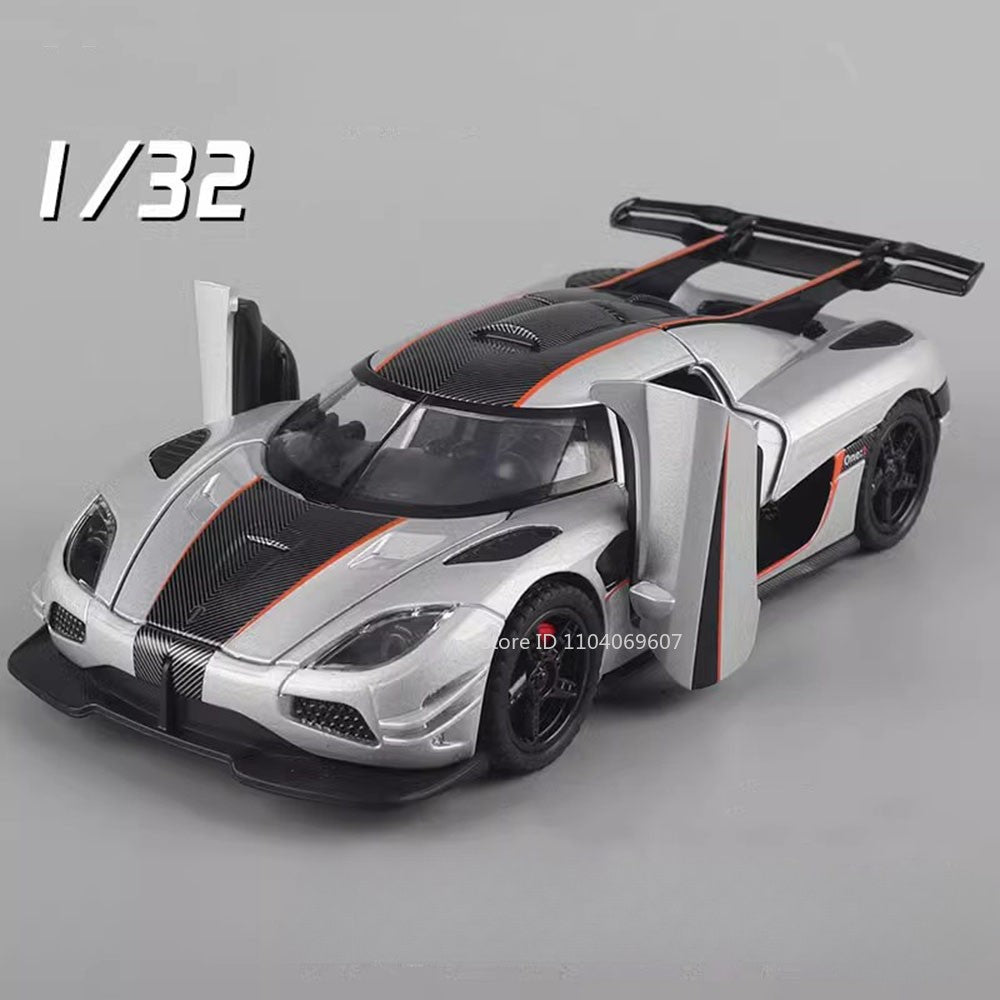1:32 Escala ONE1 Miniatura Carro Esportivo Modelo Brinquedos Liga Fundida 4 Portas Abertas com Veículos de Corrida de Fricção para Crianças Presentes