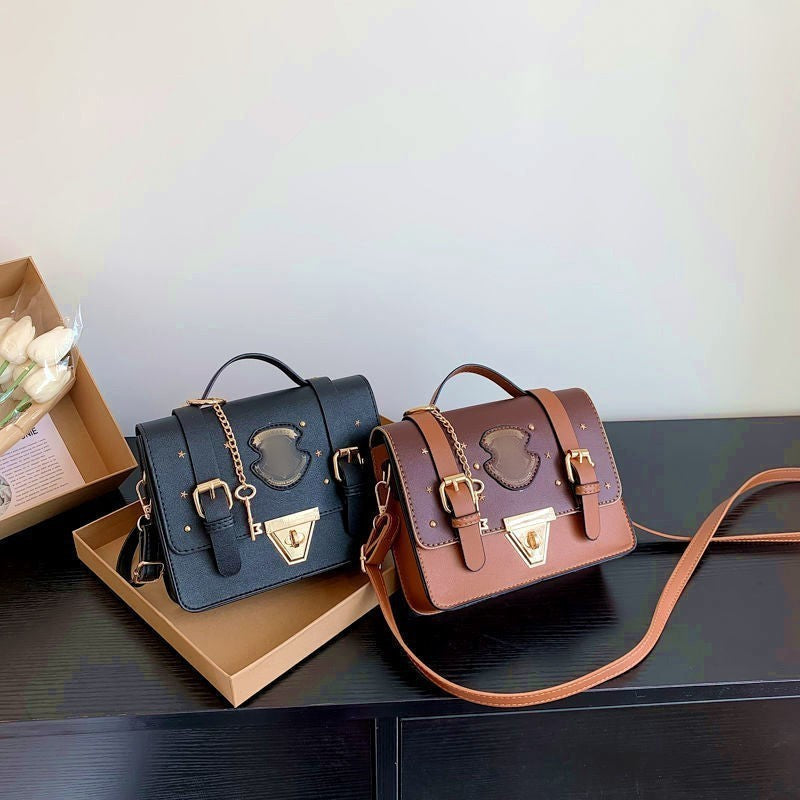 Magic Academy Style Cambridge Bag Handheld Crossbody British Style Postman Bag