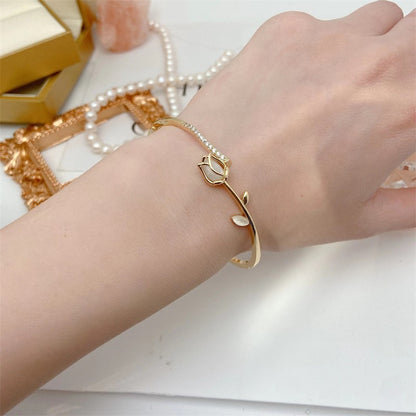 Pulseira de Tulipa de Opala Requintada com Zircônia para Mulheres Acessório Diário Personalizado da Moda Joias para Festas Presentes de Aniversário