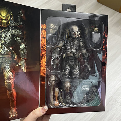 Original NECA Ultimate Elder Predator Action Figure Model Toys Joint Movable Horror Doll Christmas Present For Children