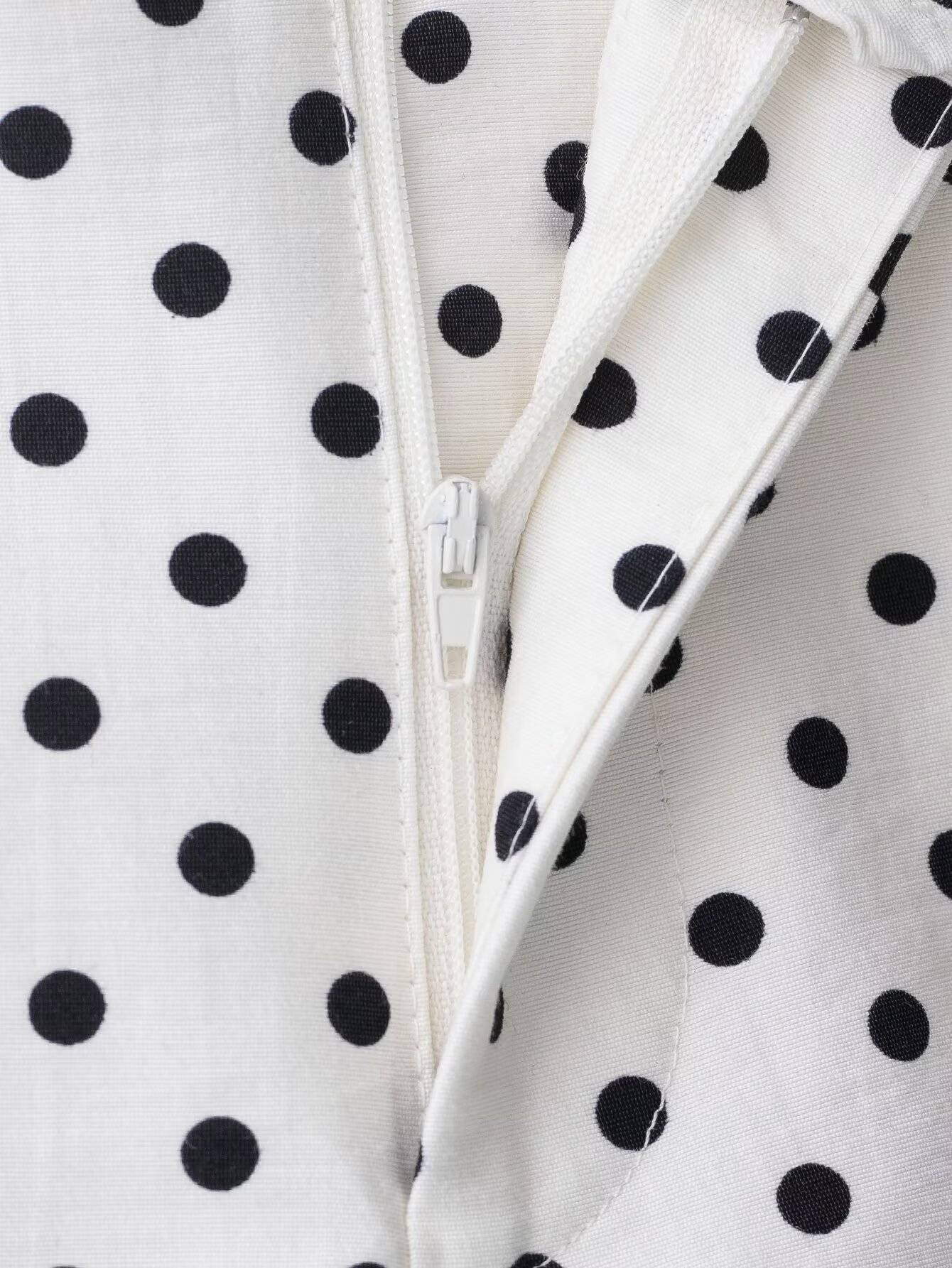 HH Woman Autumn Long Sleeves Turtleneck Zipper With Pockets Drawstring Casual Coats Women Fashion Polka Dot Printed Jacket