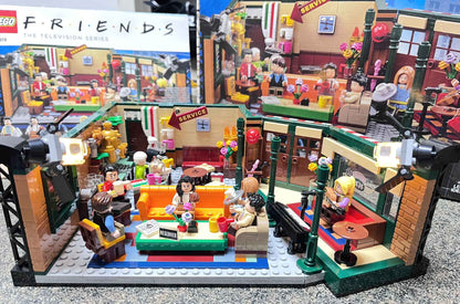Blocos de Montar LEGO Friends Ideas Central Perk 7 Minifiguras Novas de Setembro de 2019 Brinquedo Presente de Aniversário Natal 21319 1070 Peças