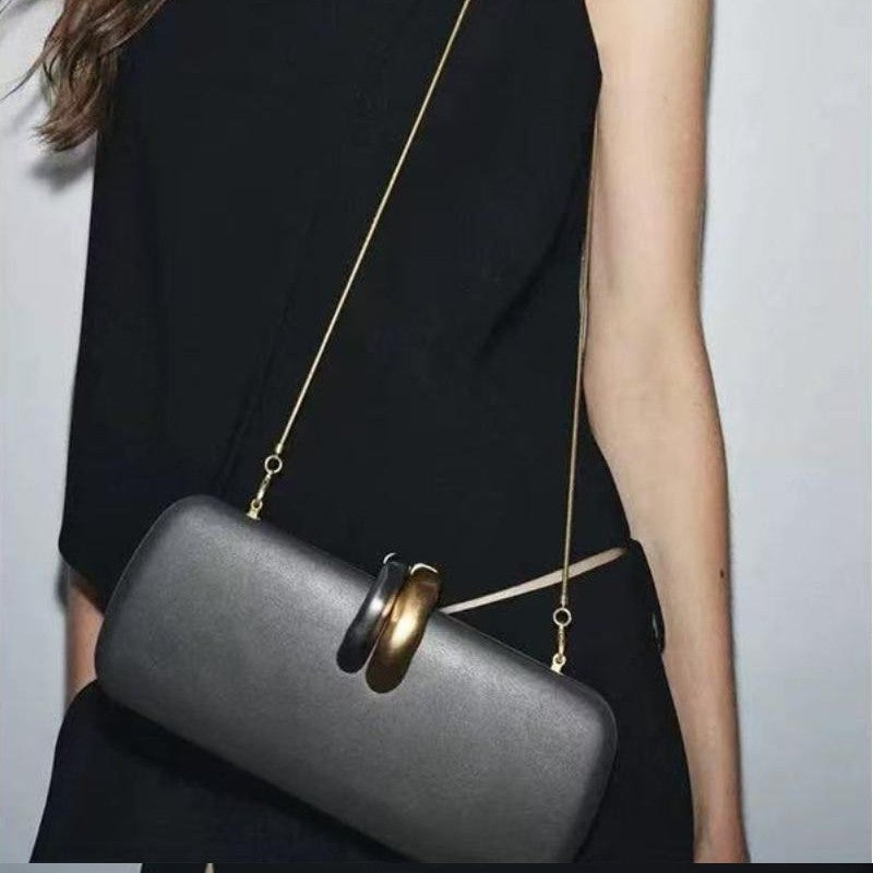 Long Rigid Clutch Retro Metal Luxury Shoulder Bag Fashion Removable Metal Chain Handle Crossbody Bag Clip Closure Banquet Bag