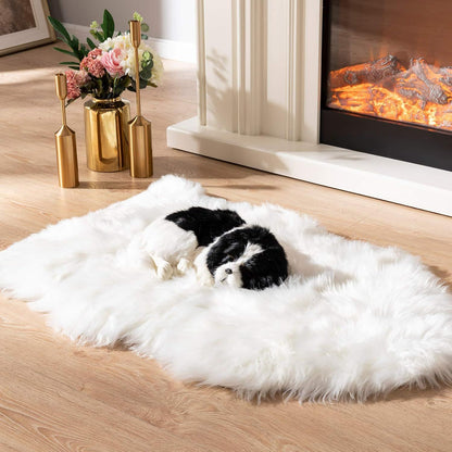 Soft Shaggy Faux Fur Rug Non-Slip Floor Mat 60x90CM Extra Thick Plush Bedroom Rug for Living Room Warm Carpet Machine Washable
